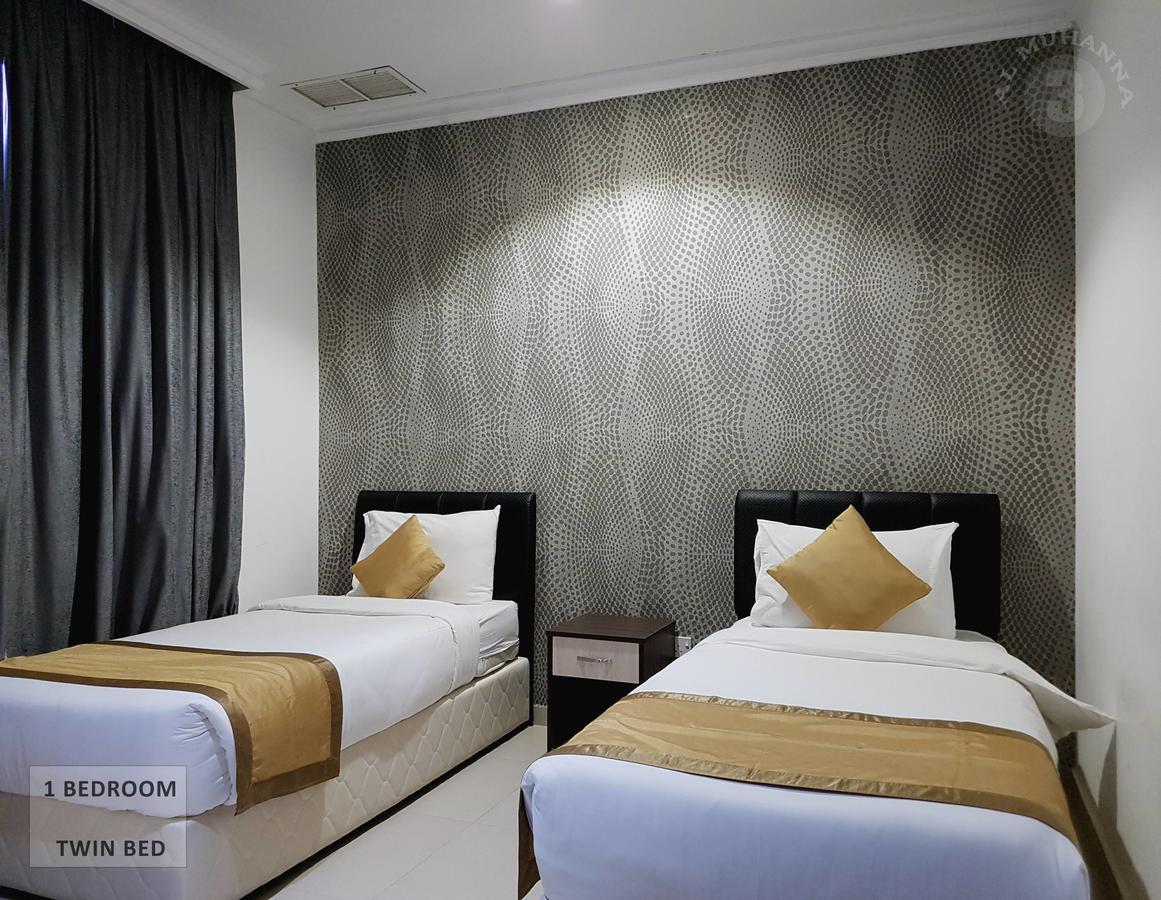 Al Muhanna Plaza Luxury Apartments Kuwait City Bagian luar foto