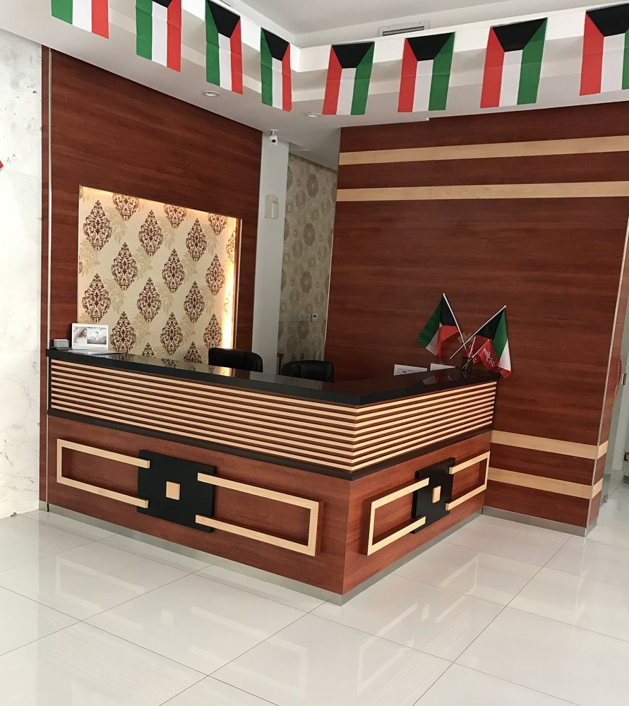 Al Muhanna Plaza Luxury Apartments Kuwait City Bagian luar foto